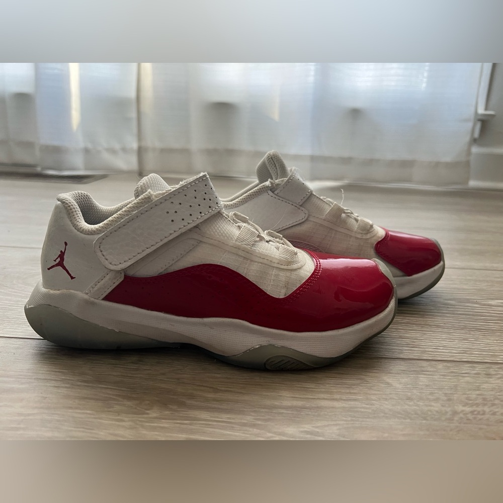 Jordan 11 CMFT kids size 1Y